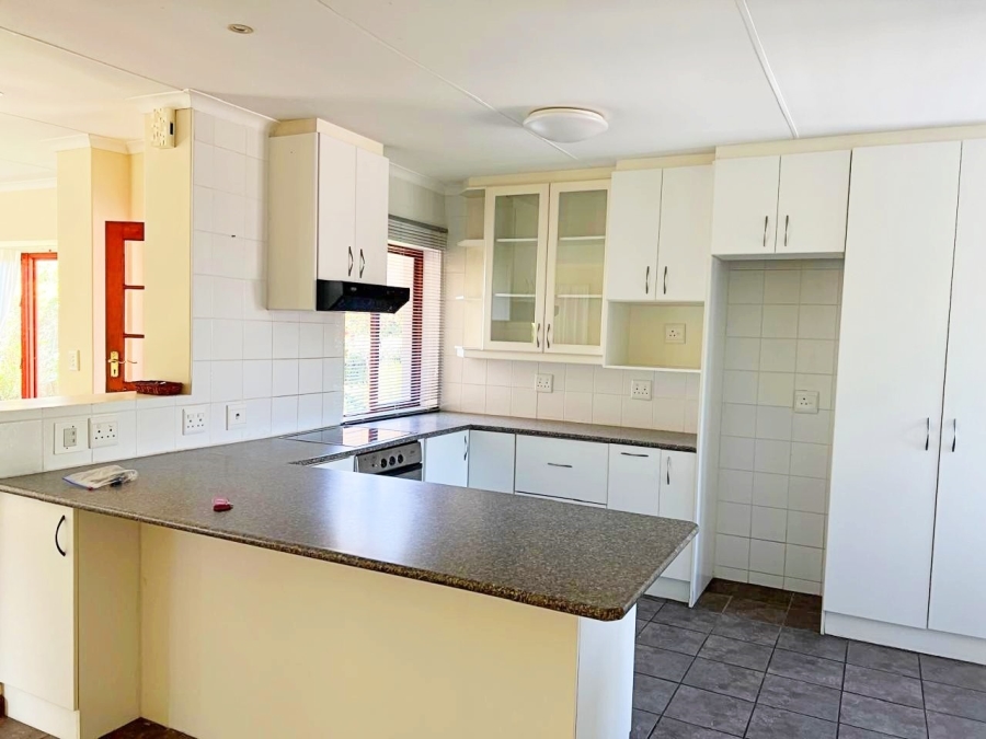 3 Bedroom Property for Sale in The Island Western Cape